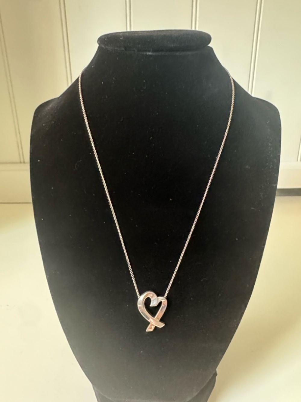 Tiffany Women’s Sterling Silver Loving Heart Necklace 925